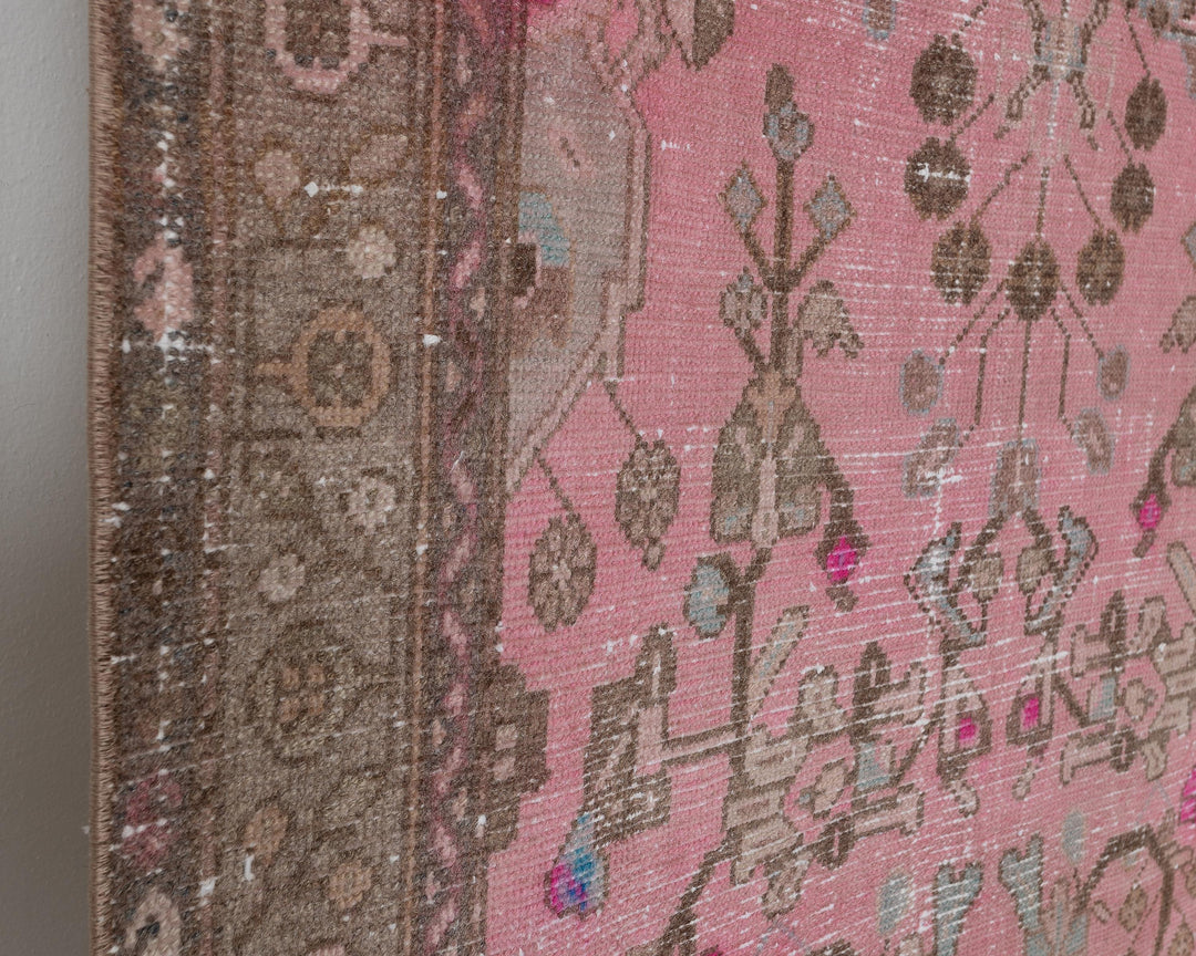 Pink Runner Rug 3' 8" x 13' | No. VR98259