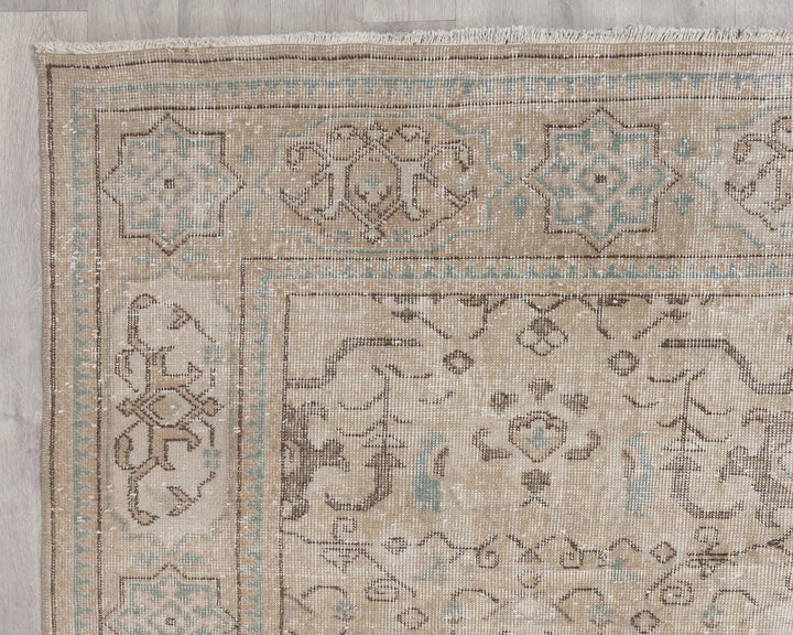 Beige Oushak Rug 6' 11" x 10' 1" | No. VR72551