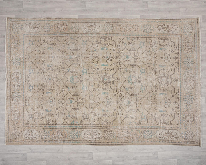 Beige Oushak Rug 6' 11" x 10' 1" | No. VR72551