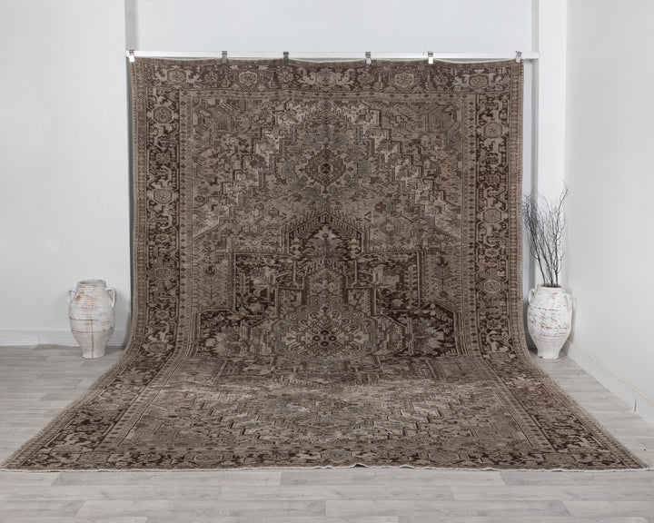 Neutral Oushak Rug 9' 8" x 12' 4" | No. VR56787