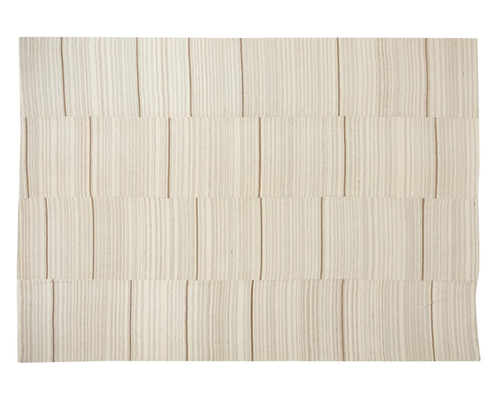 Beige Kilim Rug 9' 6" x 12' 10" | No. VR73972