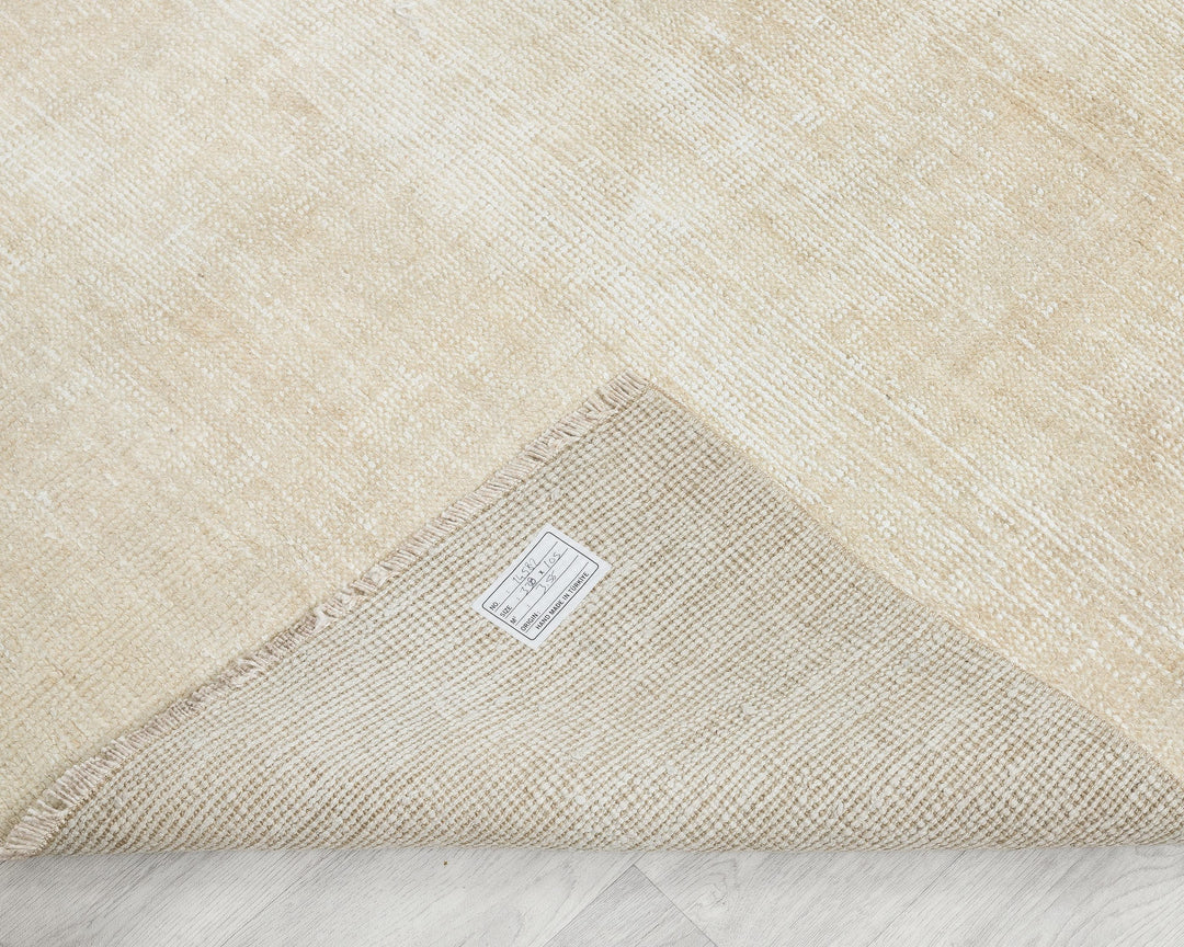 Beige Runner Rug 3' 5" x 11' 1" | No. VR85151