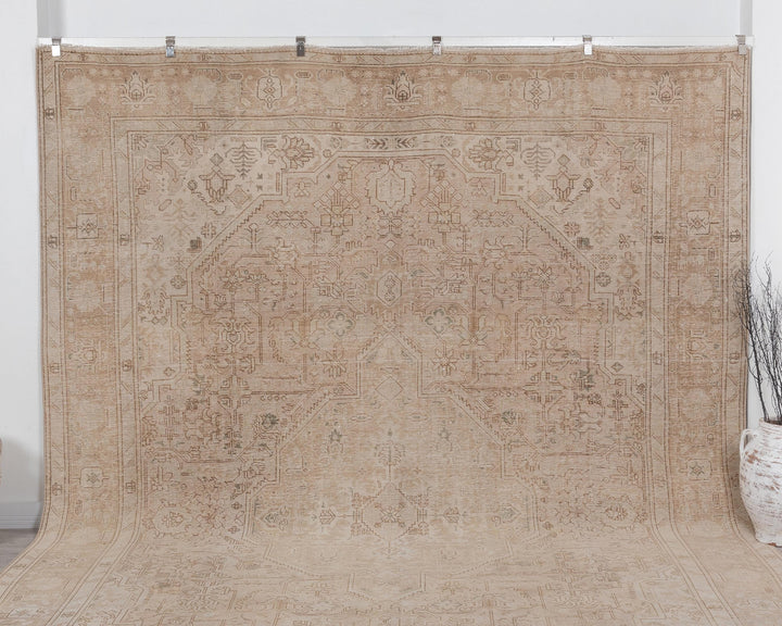 Beige Oushak Rug 10' x 12' 7" | No. VR89271