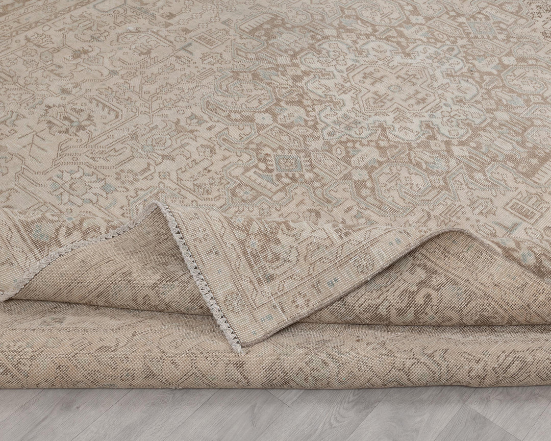 Beige Oushak Rug 9' 4" x 12' 4" | No. VR82341