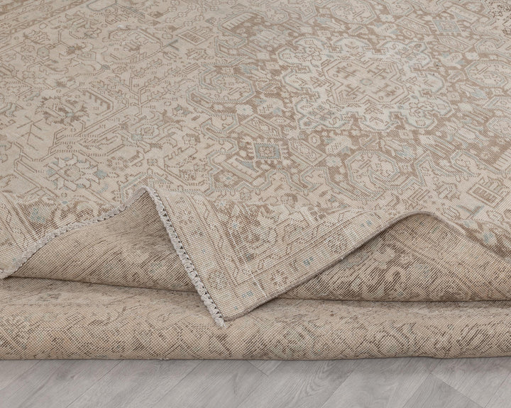 Beige Oushak Rug 9' 4" x 12' 4" | No. VR82341