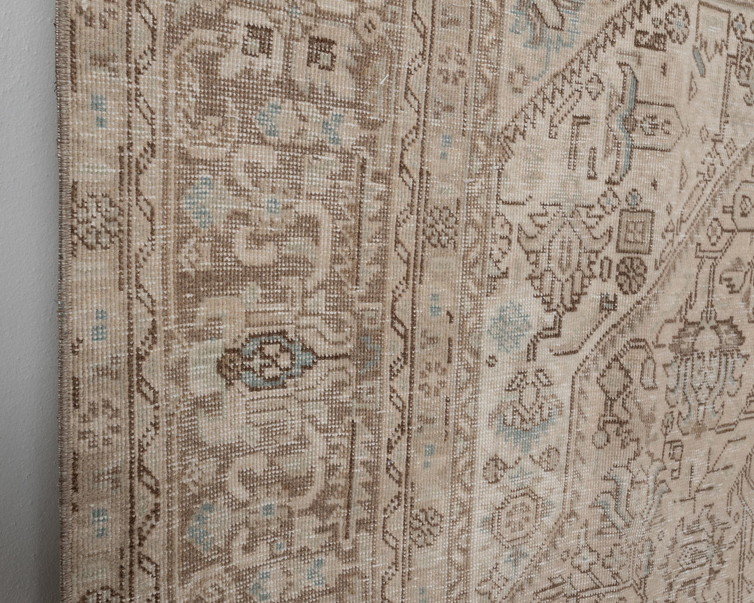 Beige Oushak Rug 9' 4" x 12' 4" | No. VR82341