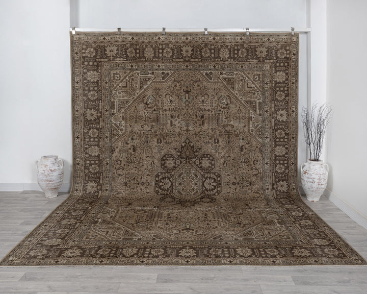 Oushak Rug 9' 8" x 12' 4" | No. VR61799
