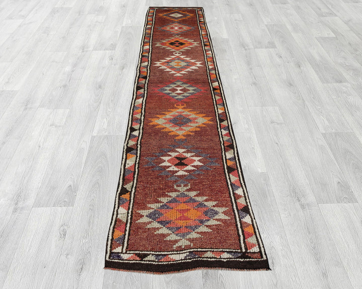 Runner Rug 2' 7" x 13' 3" | No. VR36166