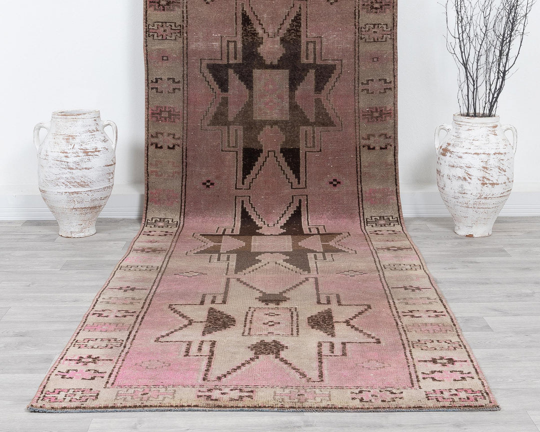 Pink Runner Rug 3' 7" x 11' 4" | No. VR53711