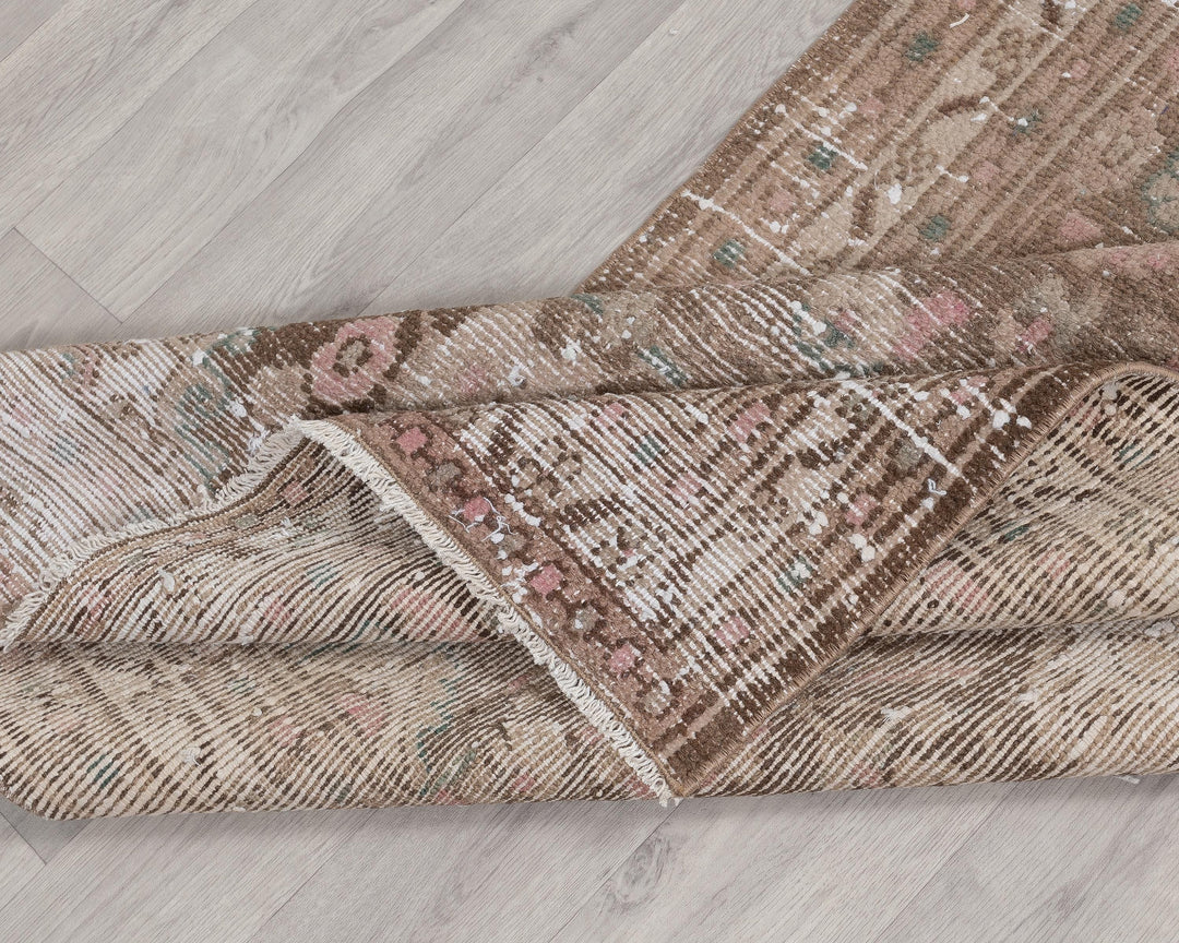 Runner Rug 3' 2" x 9' 9" | No. VR37035