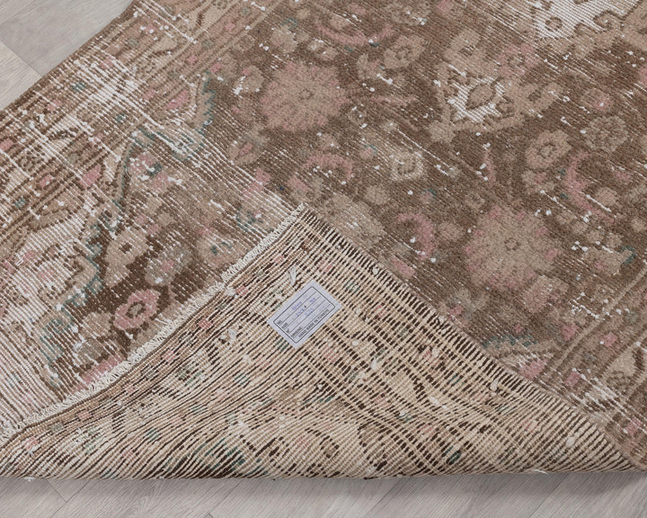 Runner Rug 3' 2" x 9' 9" | No. VR37035