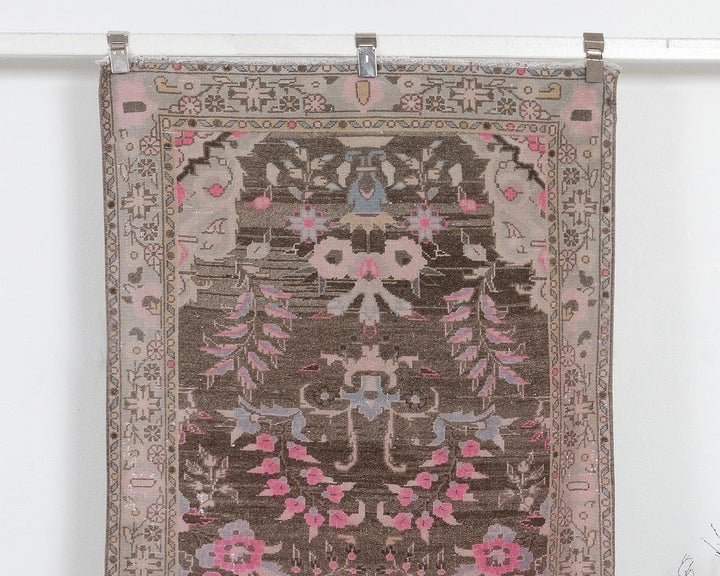 Runner Rug 3' 3" x 8' 10" | No. VR29312