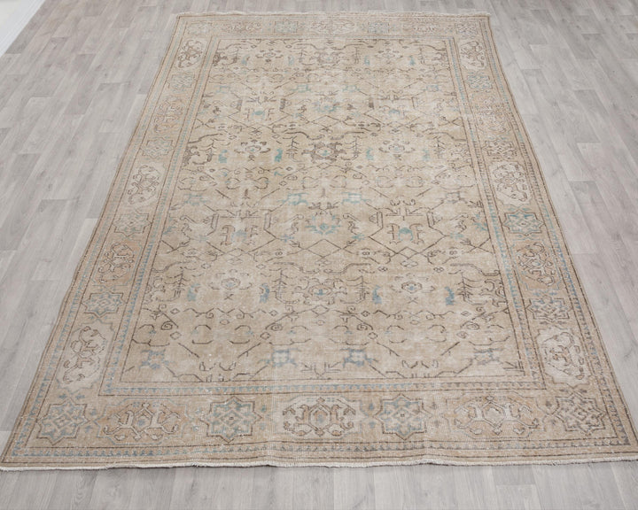 Beige Oushak Rug 6' 11" x 10' 1" | No. VR72551