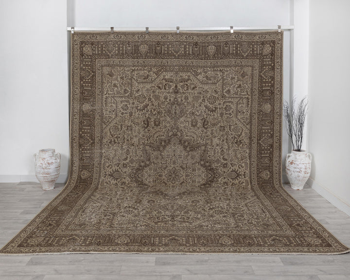 Oushak Rug 9' 6" x 12' 6" | No. VR13022