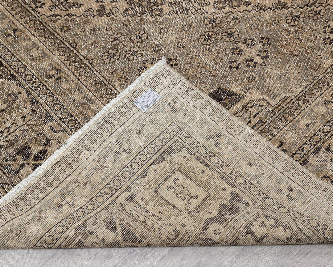 Faded Oushak Rug 4' x 13' 4" | No. VR73526
