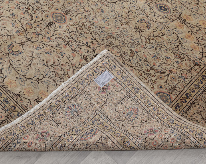 Faded Oushak Rug 6' 7" x 9' 9" | No. VR63262