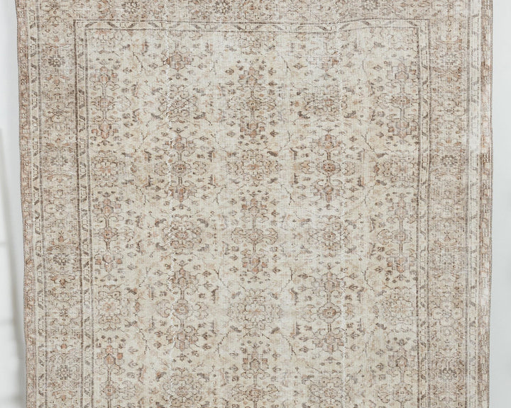 Neutral Oushak Rug 6' 2" x 8' 10" | No. VR91354