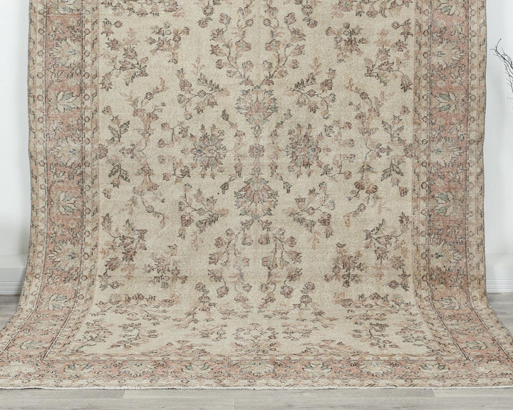 Neutral Oushak Rug 6' 4" x 9' 5" | No. VR19875