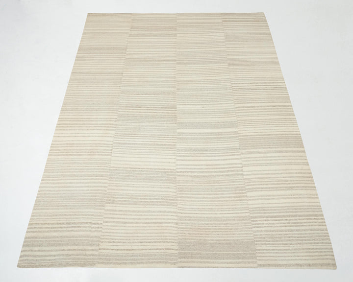 Beige Kilim Rug 9' 6" x 12' 10" | No. VR36721