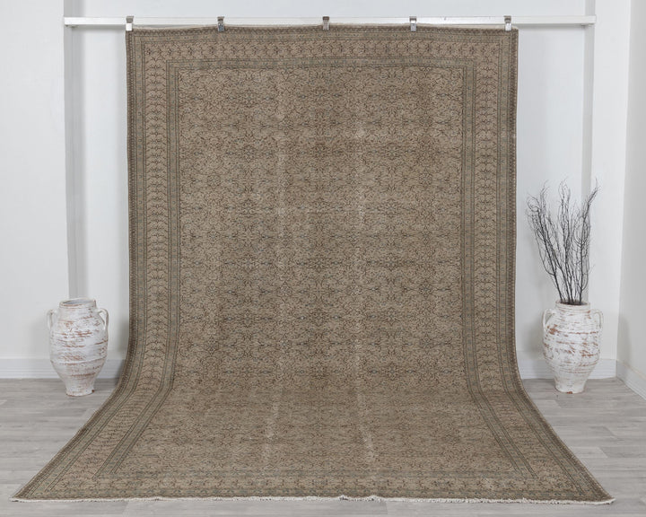 Faded Oushak Rug 8' x 11' | No. VR12968