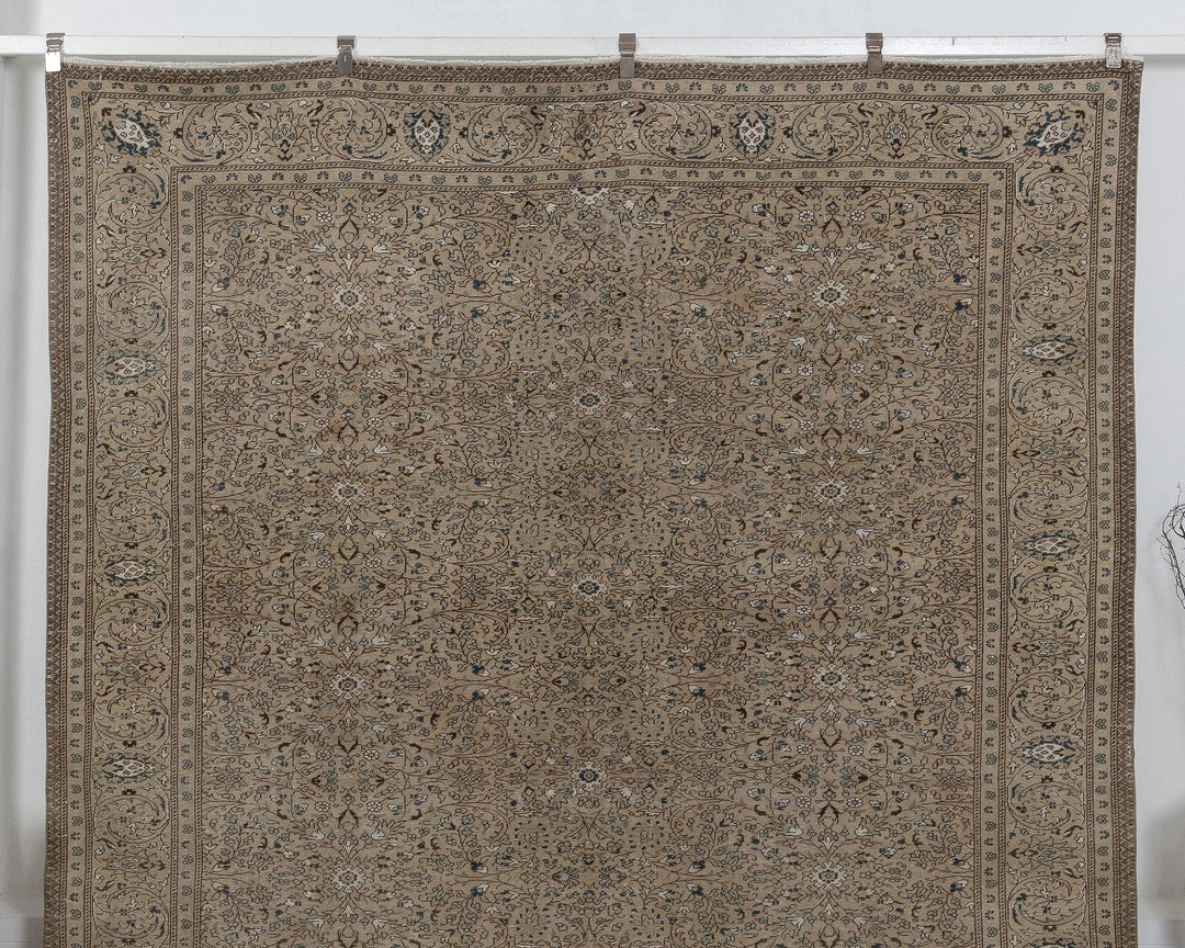 Faded Oushak Rug 8' 1" x 11' 8" | No. VR94244