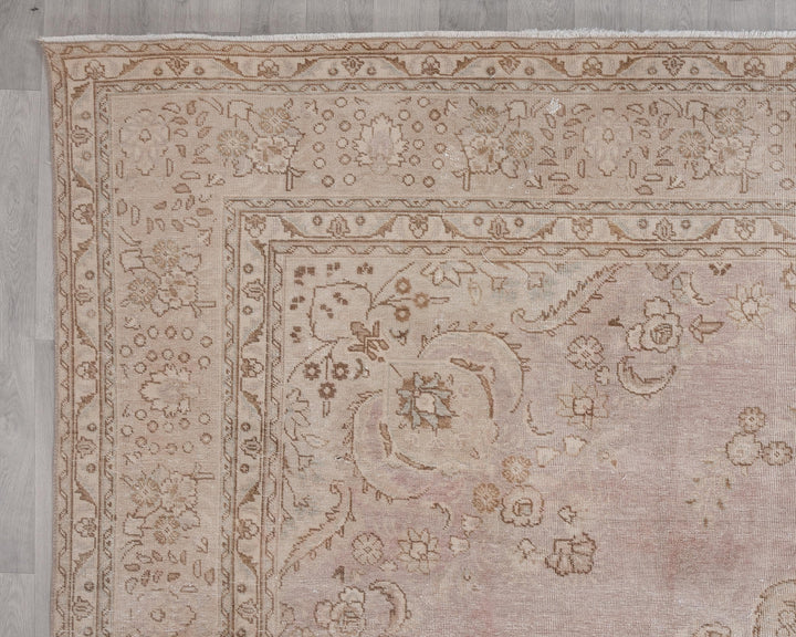 Beige Oushak Rug 9' 8" x 12' 4" | No. VR30832