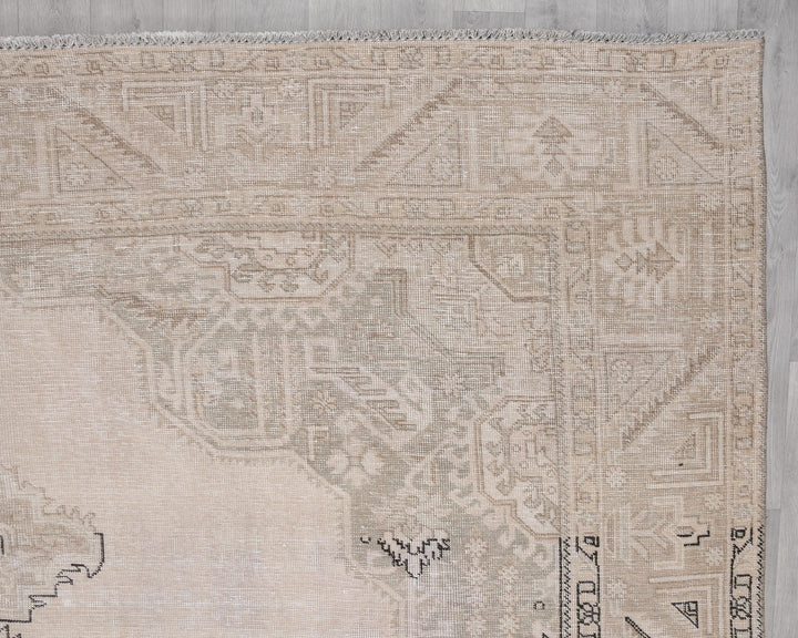 Beige Oushak Rug 9' 7" x 12' | No. VR28334