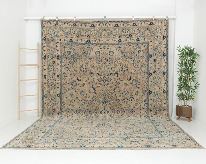 Beige Oushak Rug 9' 8" x 12' 4" | No. VR53614