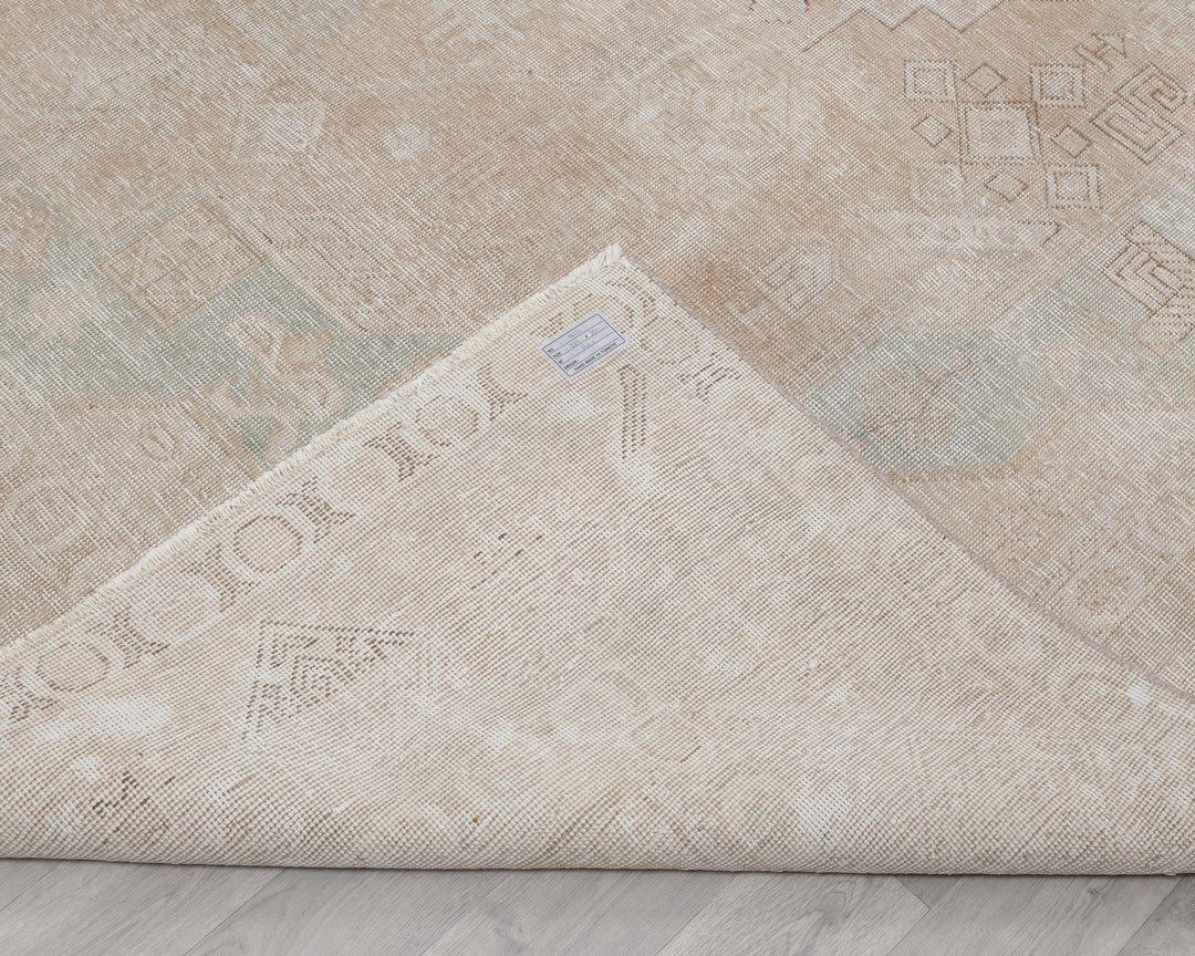 Beige Oushak Rug 9' 4" x 12' 10" | No. VR33762