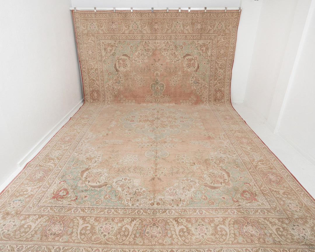 Oushak Rug 11' 5" x 19' 2" | No. VR40796