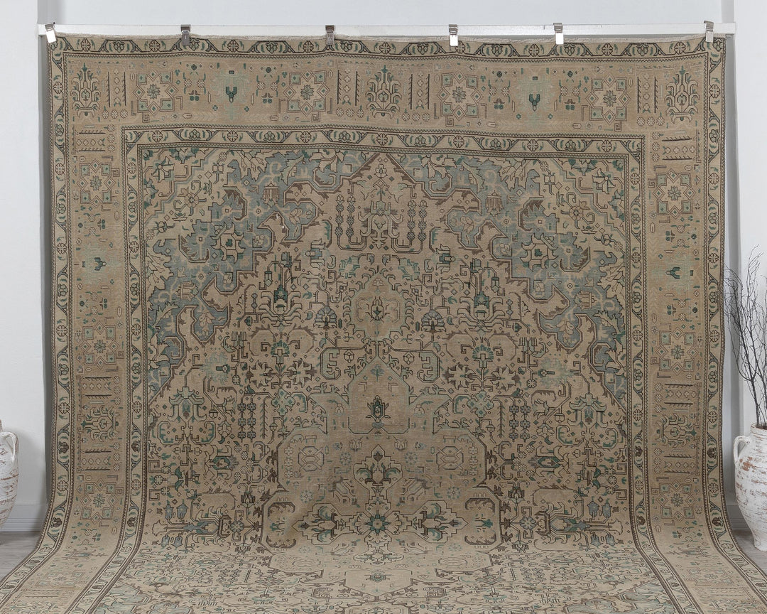 Oushak Rug 9' 8" x 12' 6" | No. VR68892