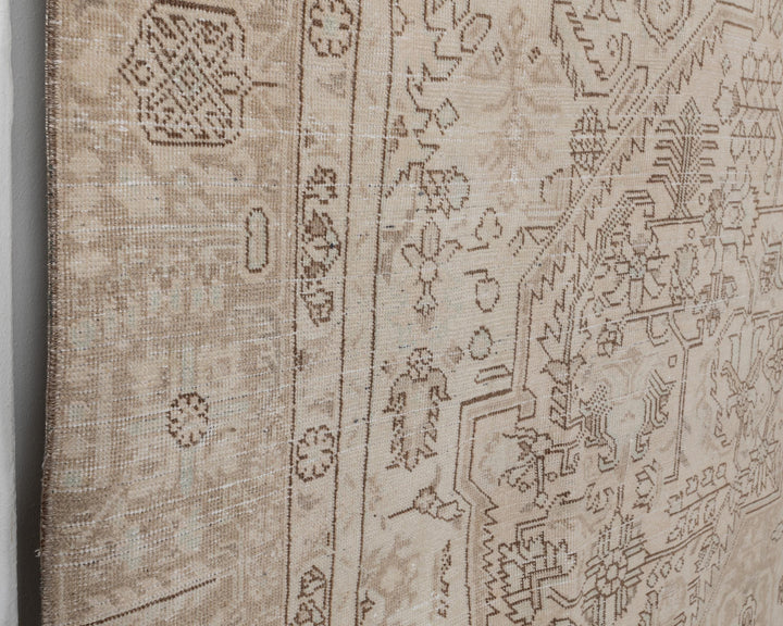 Beige Oushak Rug 8' 8" x 11' 6" | No. VR52081