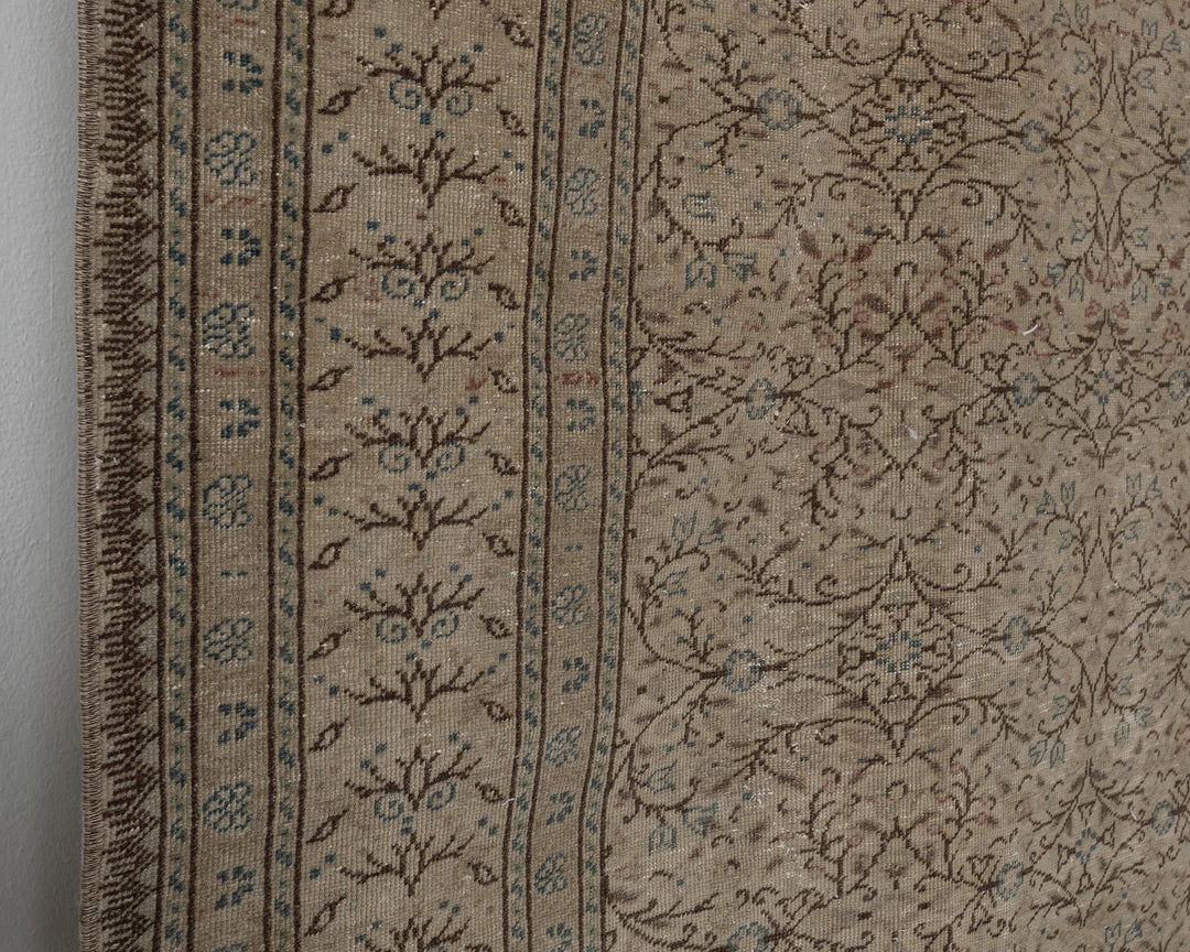 Faded Oushak Rug 8' x 11' | No. VR12968
