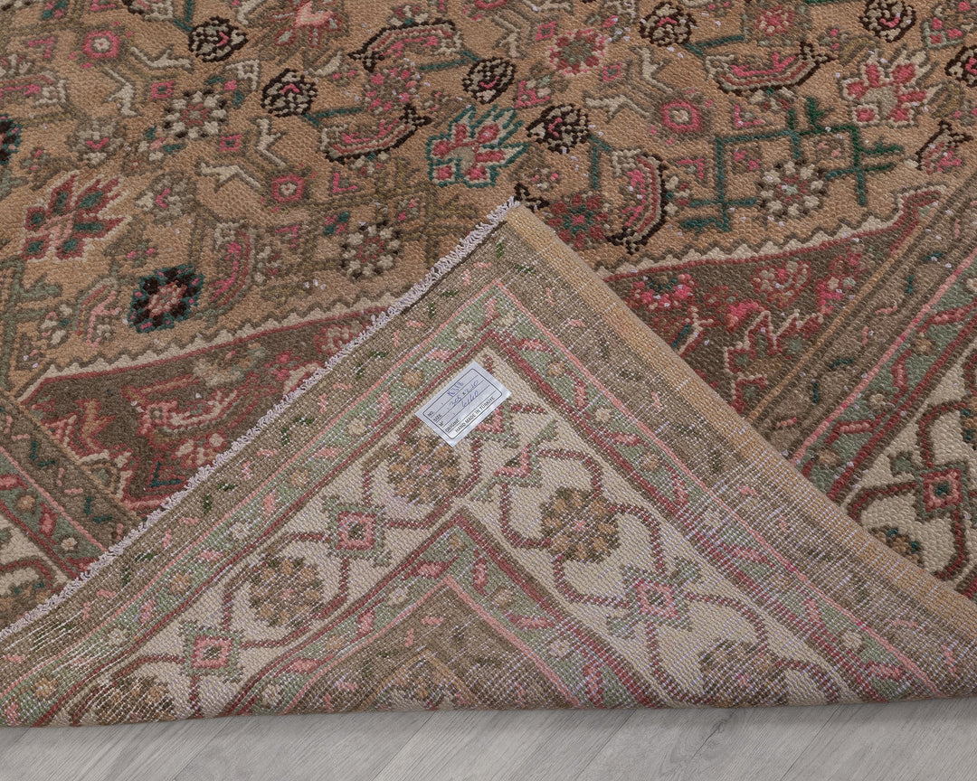 Faded Oushak Rug 6' 11" x 10' | No. VR11080