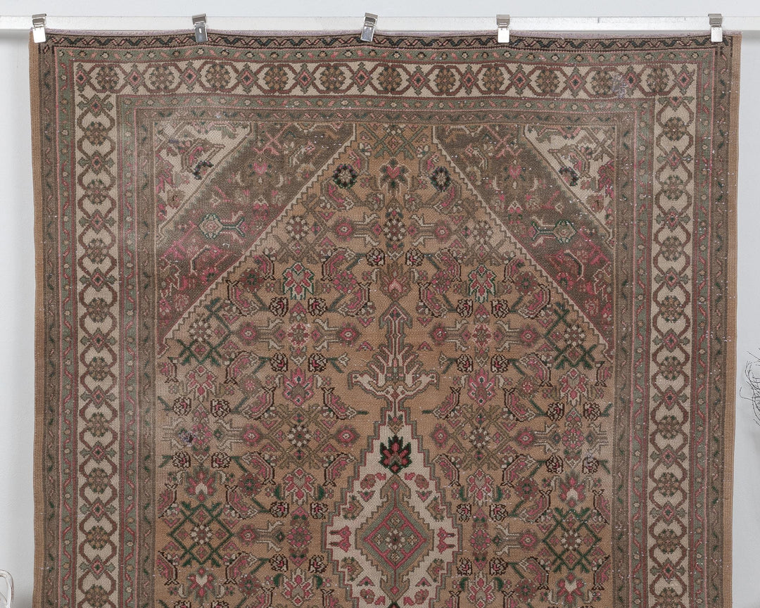 Faded Oushak Rug 6' 11" x 10' | No. VR11080
