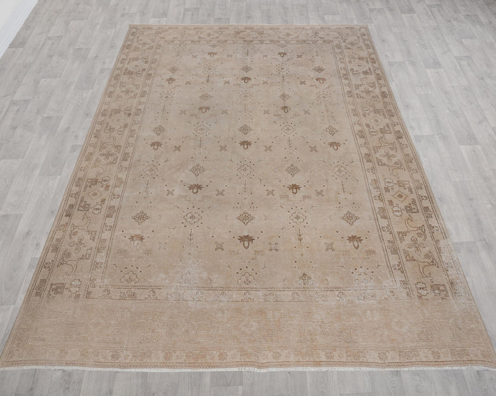 Beige Oushak Rug 8' 5" x 11' 7" | No. VR76154