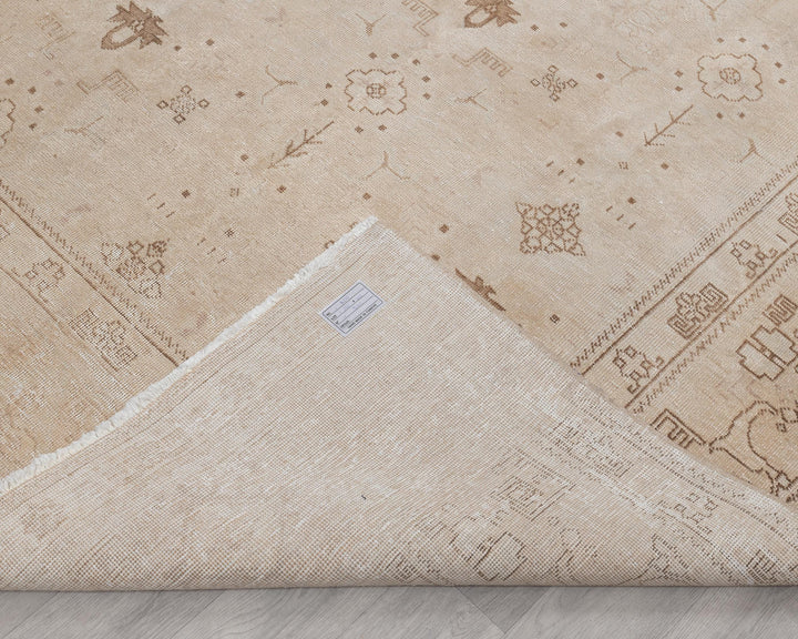 Beige Oushak Rug 8' 5" x 11' 7" | No. VR76154