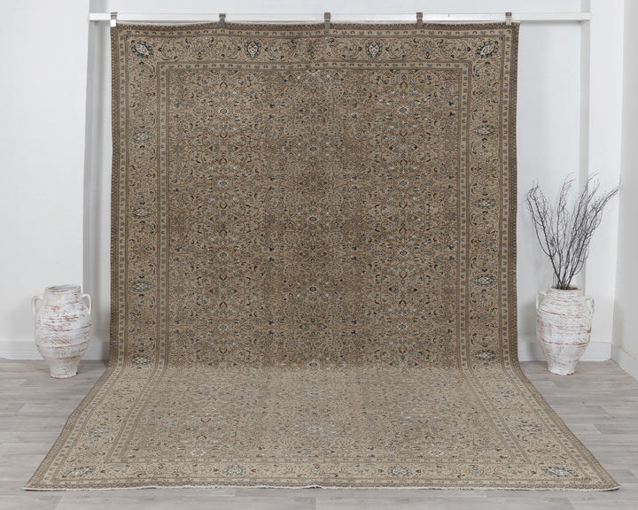 Faded Oushak Rug 8' 1" x 11' 8" | No. VR94244