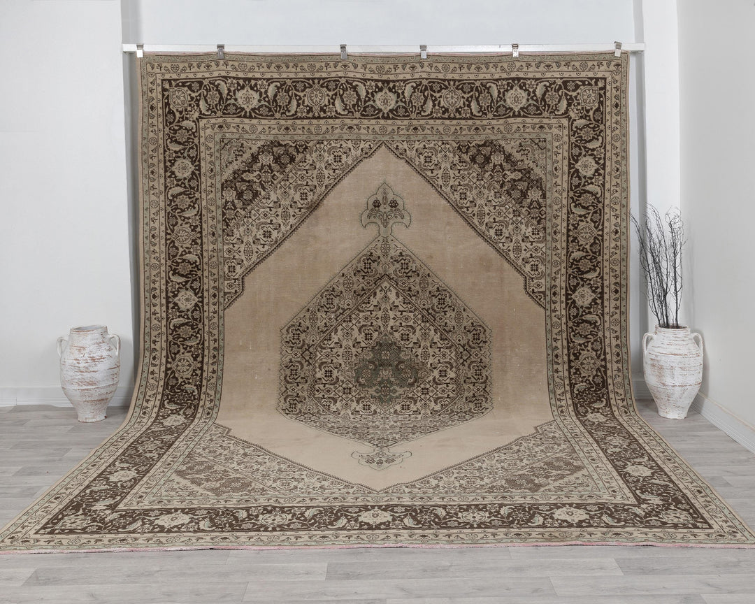 Oushak Rug 9' 6" x 12' 4" | No. VR19123