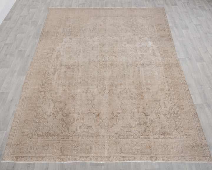 Beige Oushak Rug 9' 6" x 12' | No. VR78449