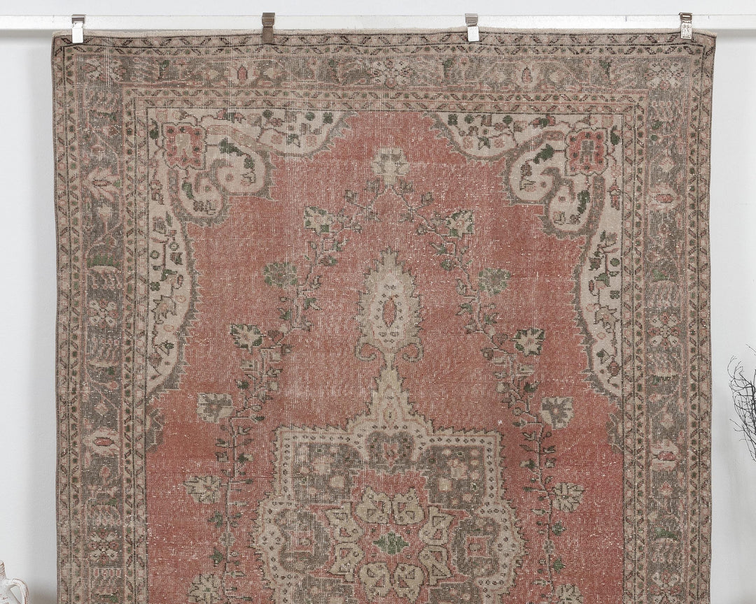 Oushak Rug 9' 8" x 6' 5" | No. VR82322