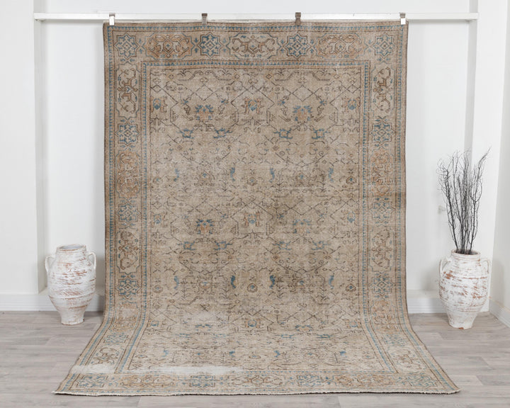 Beige Oushak Rug 6' 11" x 10' 1" | No. VR80530