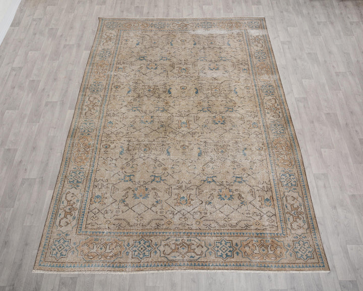 Beige Oushak Rug 6' 11" x 10' 1" | No. VR80530