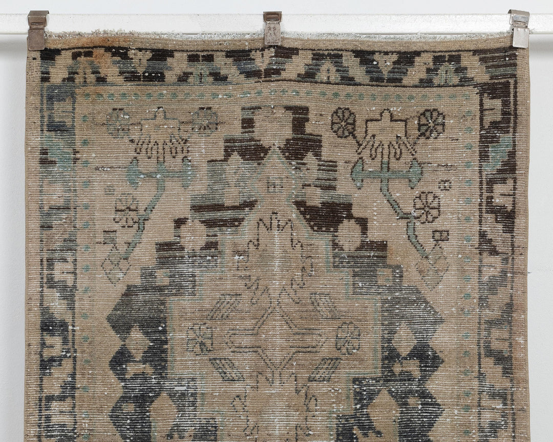 Runner Rug 3' 5" x 14' 6" | No. VR67646