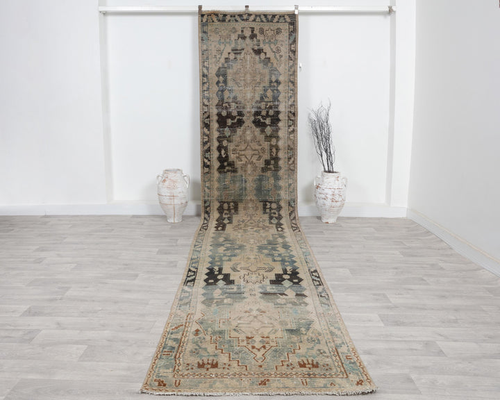 Runner Rug 3' 5" x 14' 6" | No. VR67646