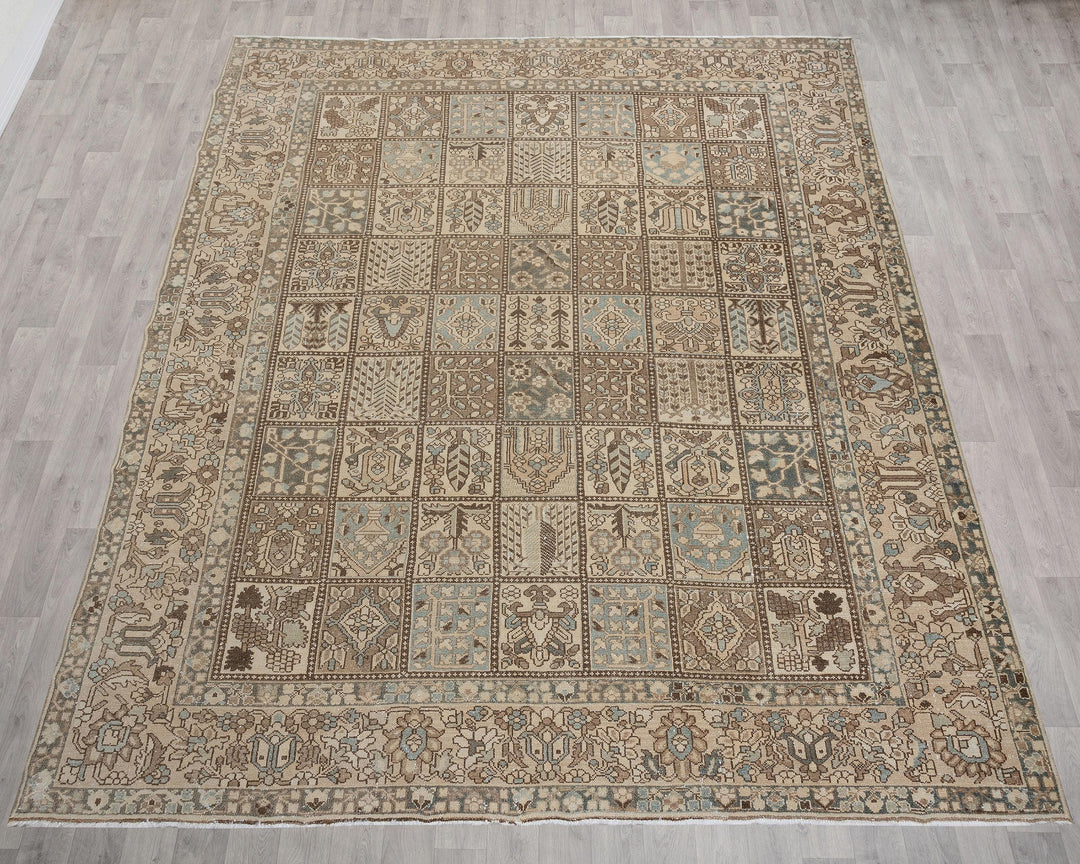 Neutral Oushak Rug 9' 8" x 11' 7" | No. VR32672