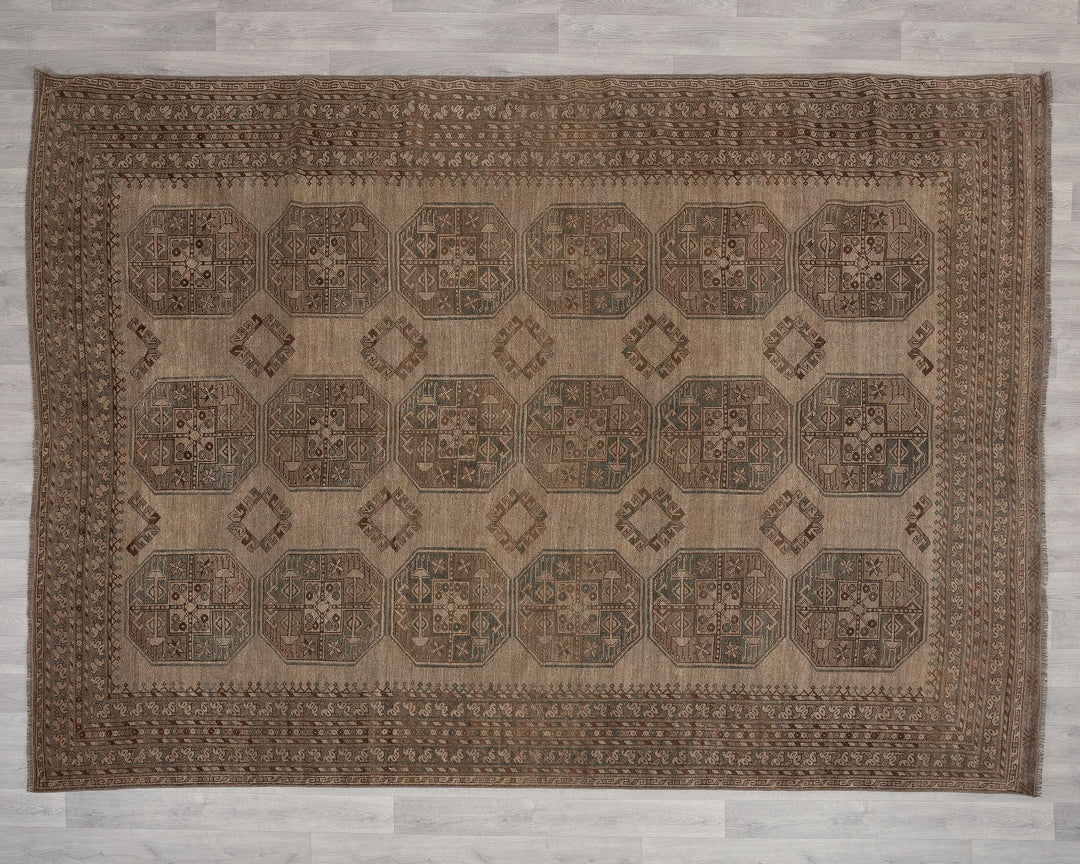 Brown Oushak Rug 7' 7" x 10' | No. VR20579