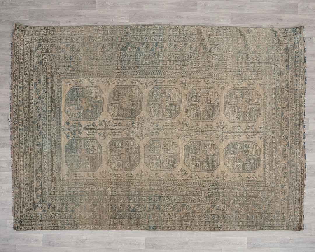 Faded Oushak Rug 7' 1" x 9' 6" | No. VR92960