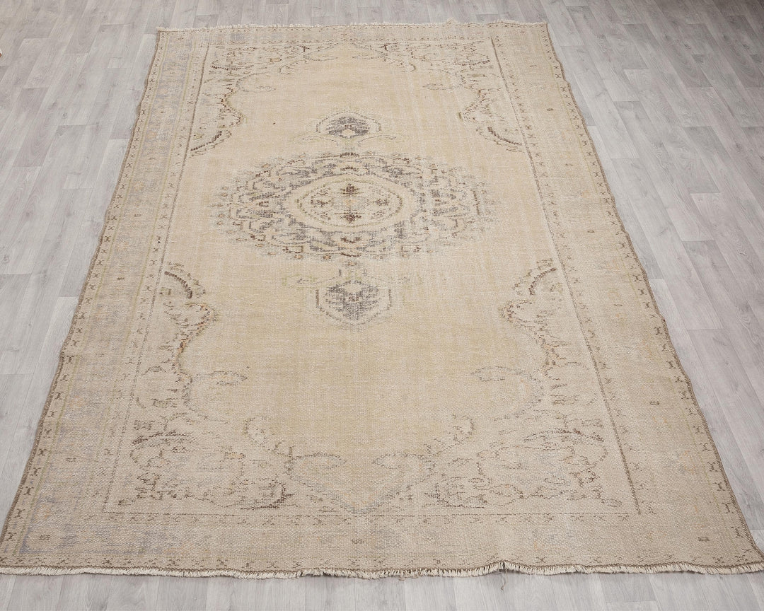 Oushak Rug 7' x 10' | No. VR57051