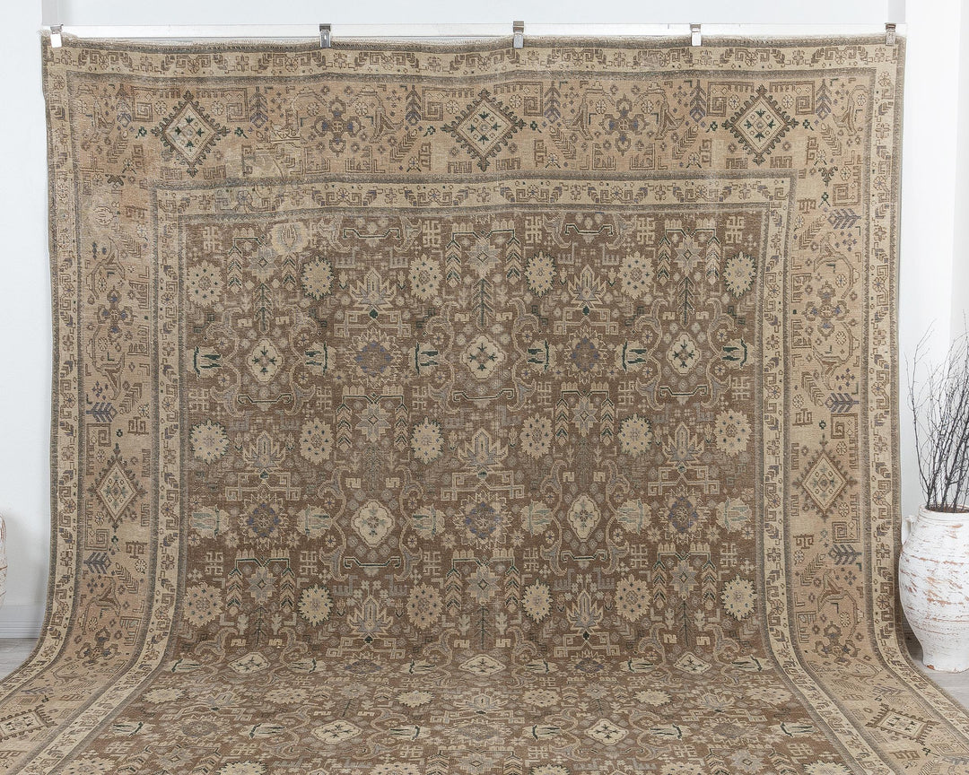 Neutral Oushak Rug 10' x 12' 6" | No. VR54535